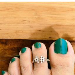 Adjustable Toe Rings In Silver & Rose Gold (1 Set) thumbnail 2