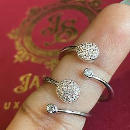 Adjustable Toe Rings In Silver & Rose Gold (1 Set) thumbnail 3