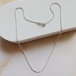 925 Sterling Silver Shiny Chain – Lightweight, Minimal & Versatile thumbnail 1