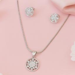 925 Silver Floral Sparkle Pendant Set (without Chain) thumbnail 1