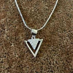 925 Silver Triangle Spark Pendant Set (without Chain) thumbnail 3