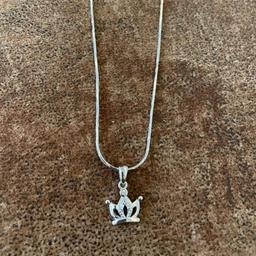 925 Sterling Silver Crown Pendant Necklace thumbnail 2