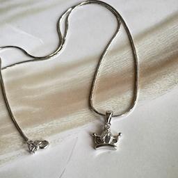925 Sterling Silver Crown Pendant Necklace thumbnail 5