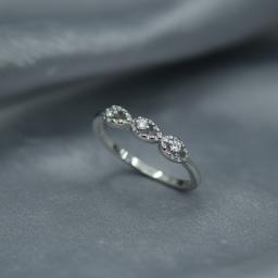 ✨ Elegant Triple-marquise Diamond Ring ✨ thumbnail 4