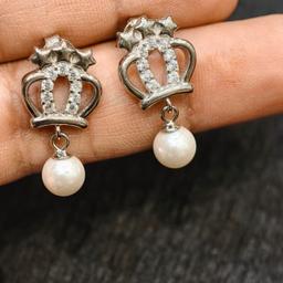 Royal Grace Silver Pearl Drop Studs thumbnail 4