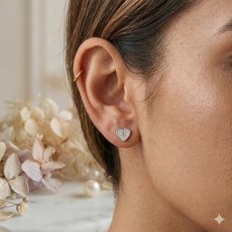 Heart-in-bloom Diamond Stud thumbnail 2