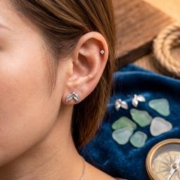 Shimmering Silver Whale Tail Stud thumbnail 2