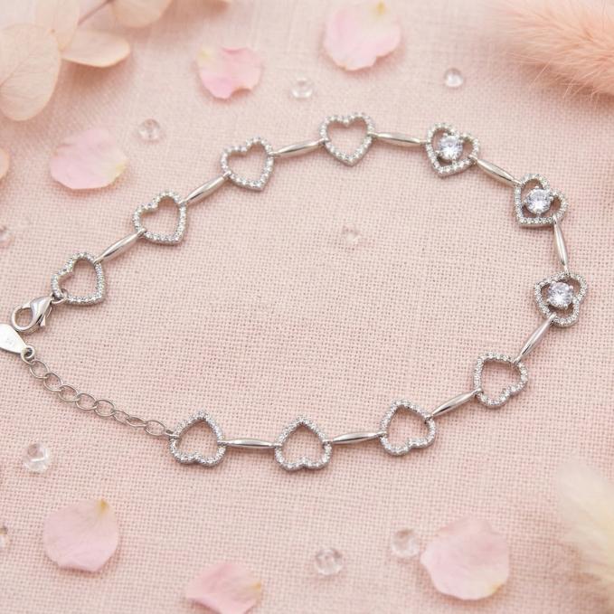 925 Silver Sparkling Heart Bracelet — 925 silver, image 1